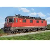 SBB Re 6/6 Elektrolokomotive mit geteiltem Kasten 